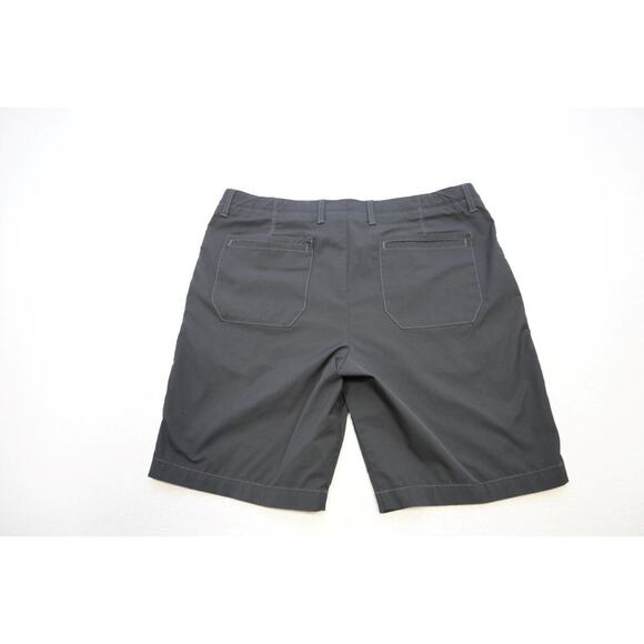 Tommy Bahama Golf Shorts 100% Polyester Stretch Black 10" INS Mens Sz 36 - Picture 5 of 7